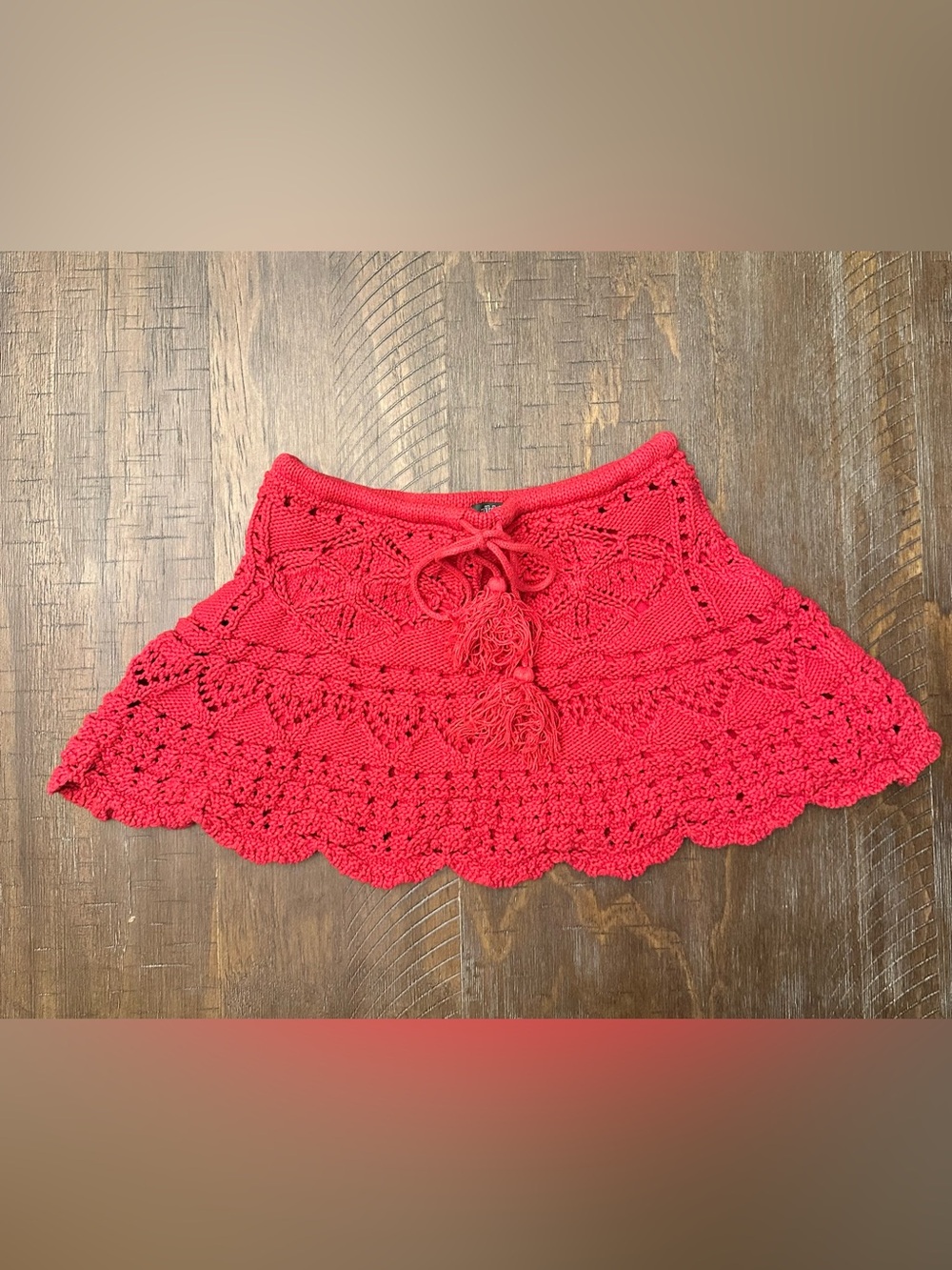 Wild Fable red crochet mini skirt with tassels and scalloped hem, size S. Cotton